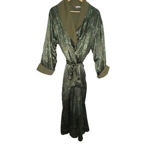 Victoria's Secret Green Leopard Print Satin Robe Long Sleeve Tie Waist XS S